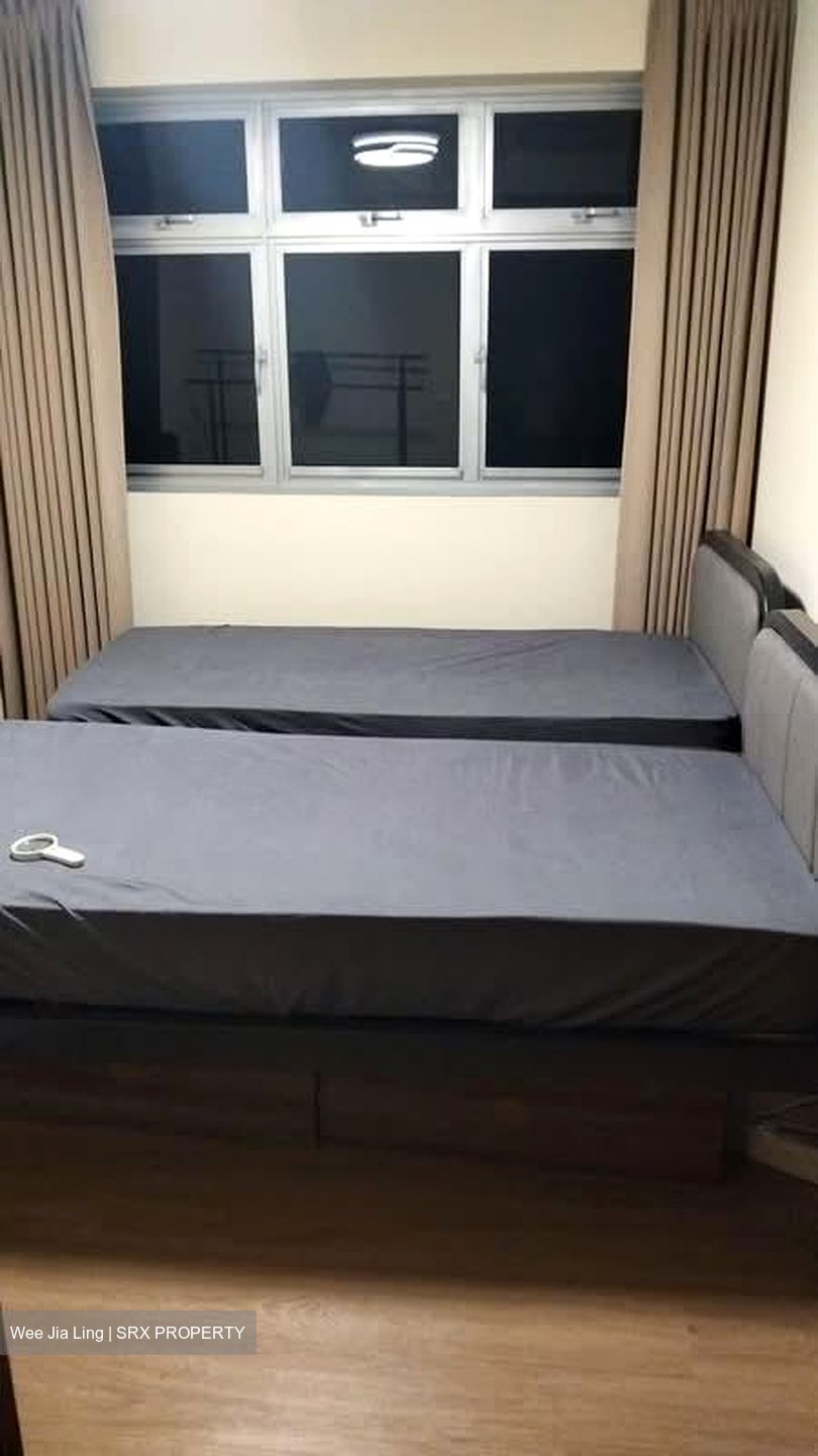 Blk 476B Melody Spring@ Yishun (Yishun), HDB 4 Rooms #564596561